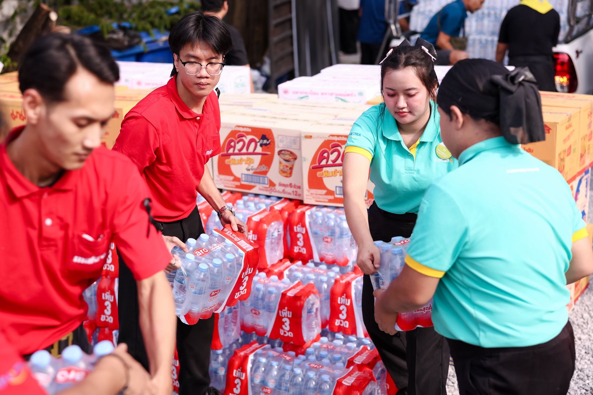 ซีพี แอ็กซ์ตร้า อาสา ผนึกกำลังพันธมิตร ลำเลียงถุงยังชีพและของจำเป็น 
ลงพื้นที่หาดใหญ่ ช่วยเหลือผู้ประสบภัยน้ำท่วมอย่างเร่งด่วน